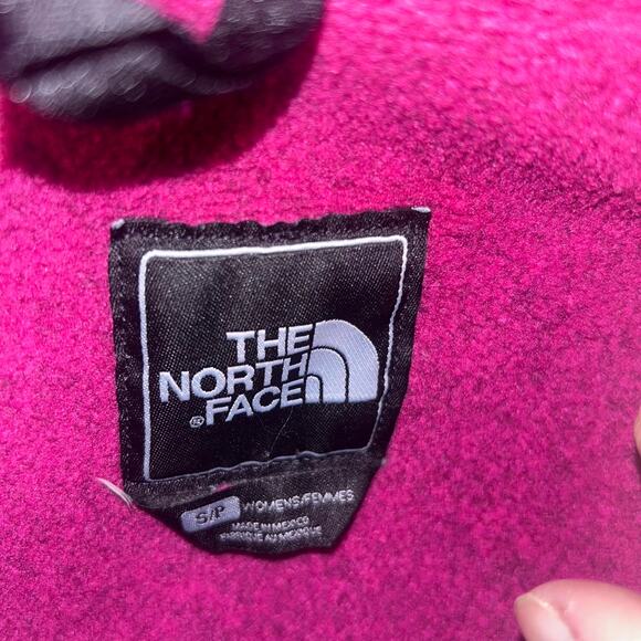 The North Face Pink and grey jacket women's size small - Picture 3 of 4